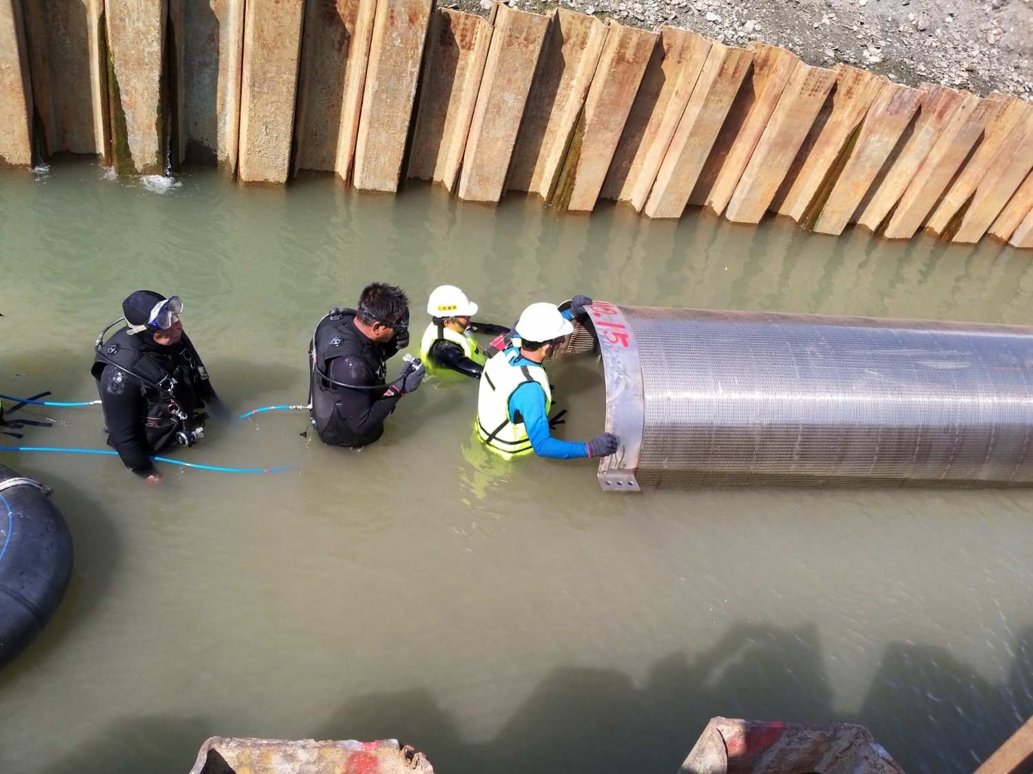 LINE_ALBUM_1110314 集水管接管_220315_15.jpg